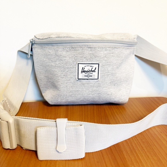 Herschel Supply Company Handbags - Herschel Supply Company Light Gray Belt Bag